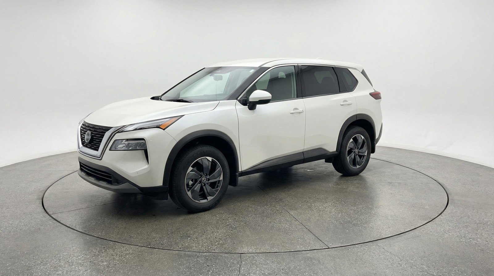 Used 2025 Nissan Rogue SV FWD image 3