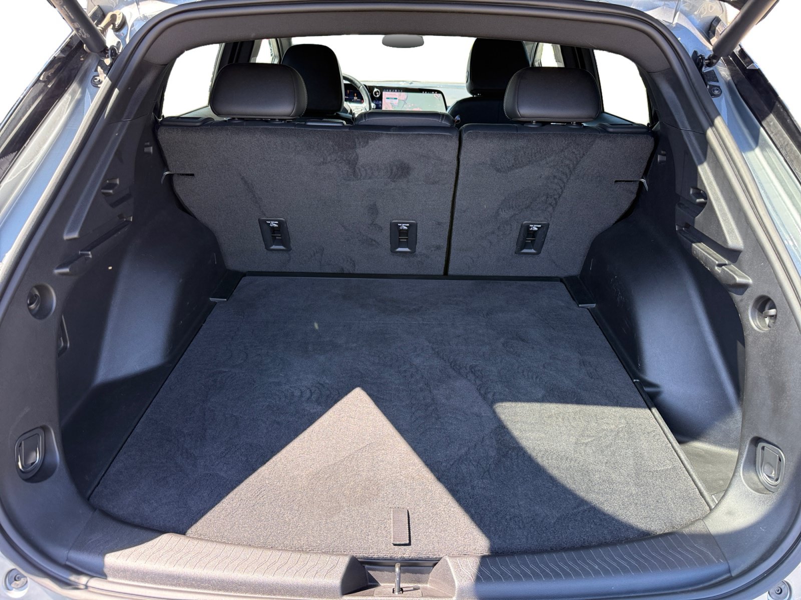 Used 2024 Chevrolet Equinox EV LT AWD/4WD image 17