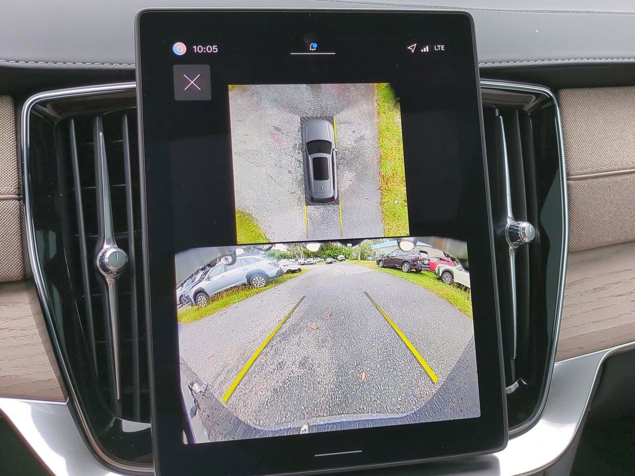 New 2026 Volvo XC90 B6 Plus w/ Protection Package Premier AWD/4WD image 19