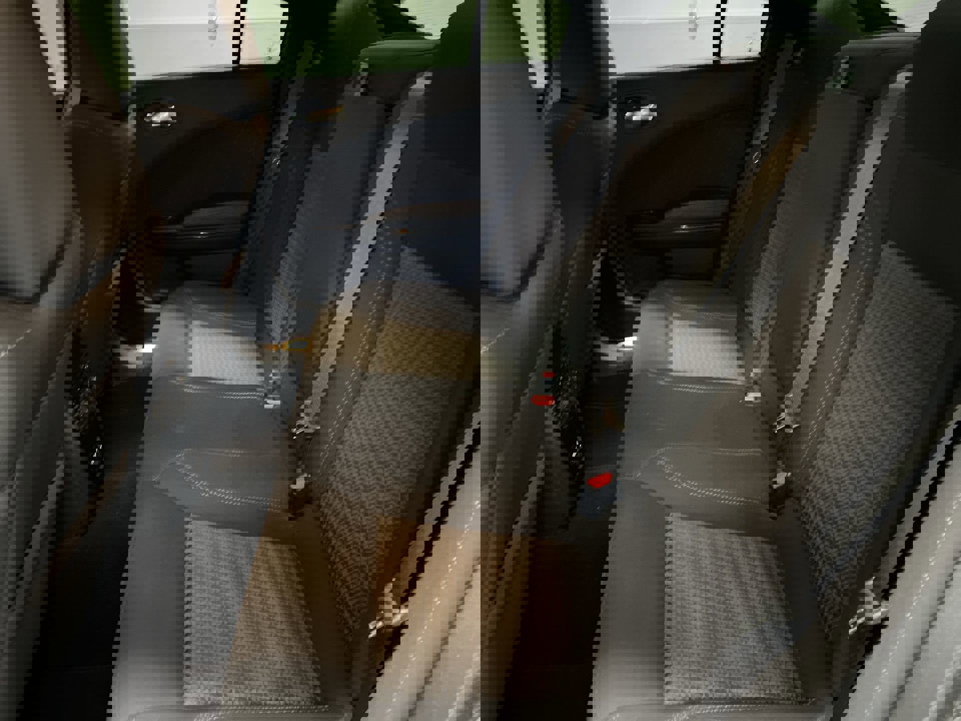 Used 2021 Dodge Charger SXT w/ Blacktop Package image 92