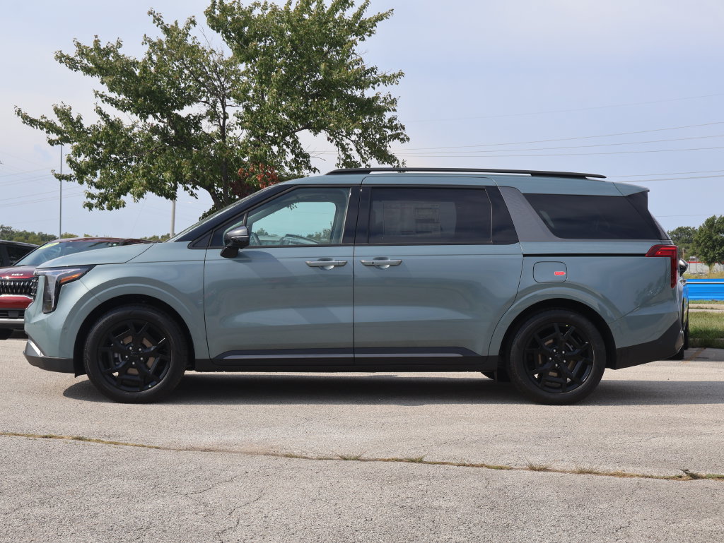 New 2027 Kia Carnival SX FWD image 4