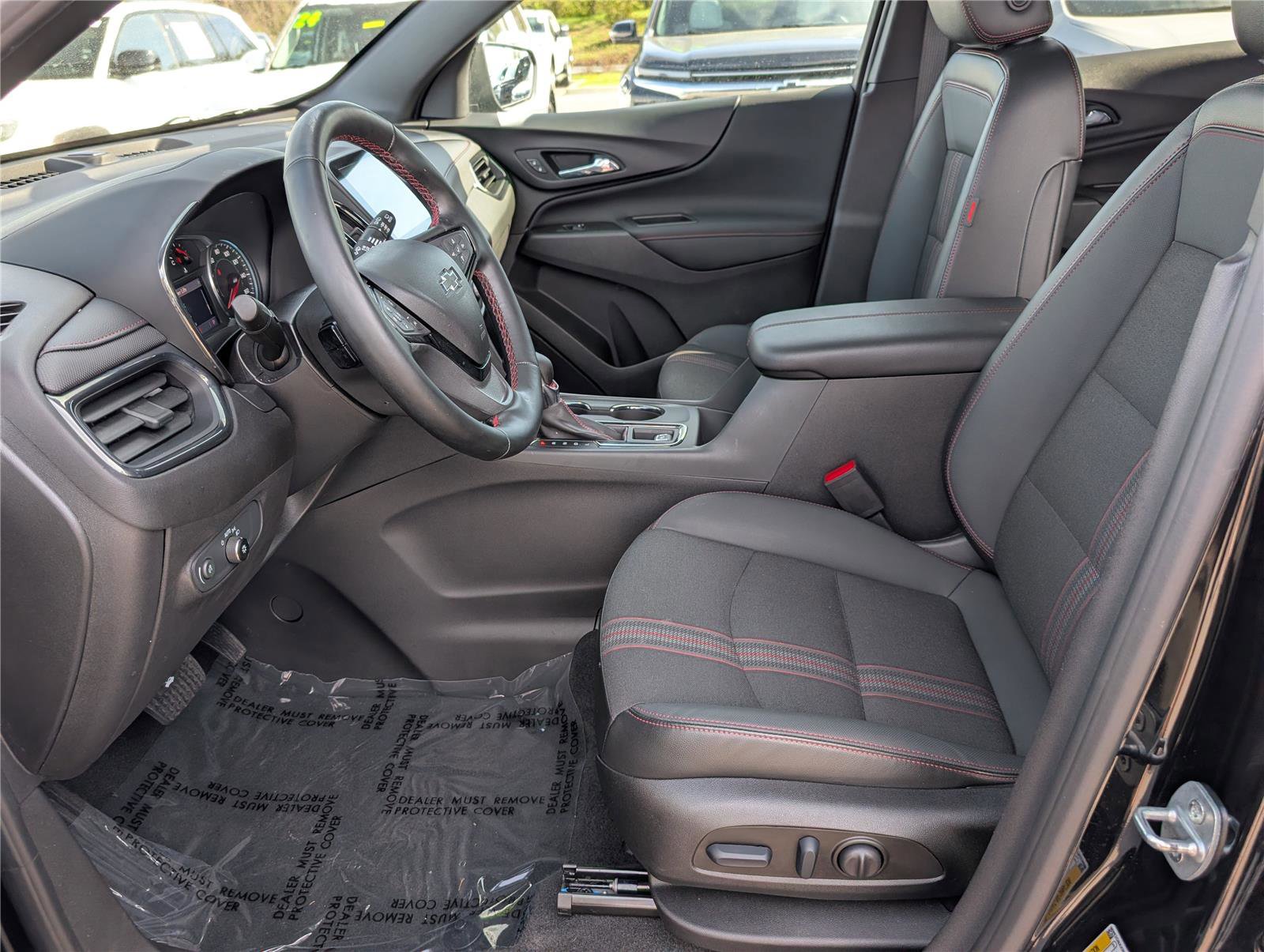 Used 2023 Chevrolet Equinox RS AWD/4WD image 17
