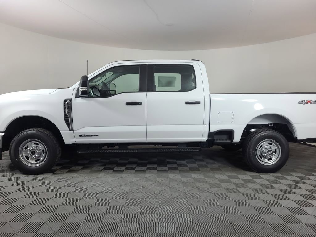 New 2026 Ford F350 XL w/ XL Chrome Package image 6