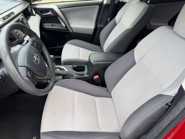 Used 2015 Toyota RAV4 XLE FWD image 6