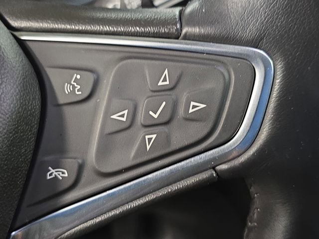 Used 2018 Chevrolet Equinox LT image 18