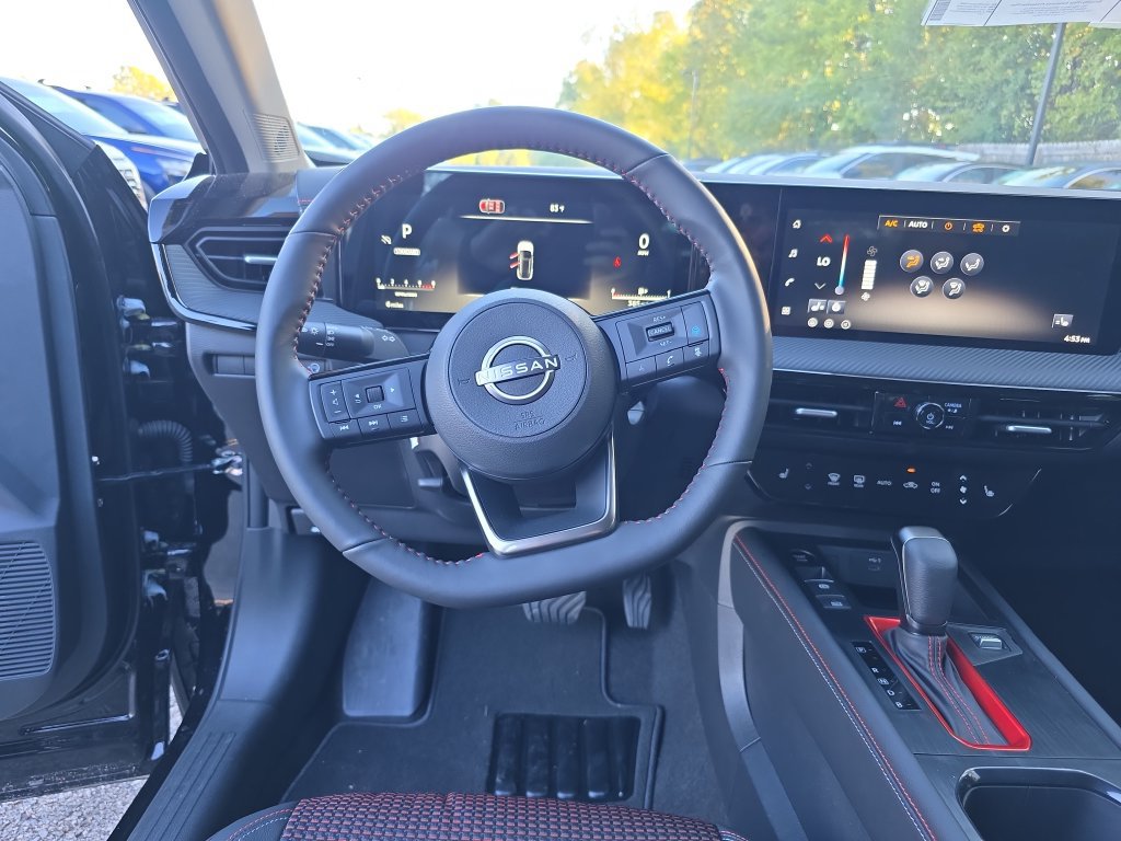 New 2027 Nissan Kicks SR w/ SR Premium Package FWD image 22