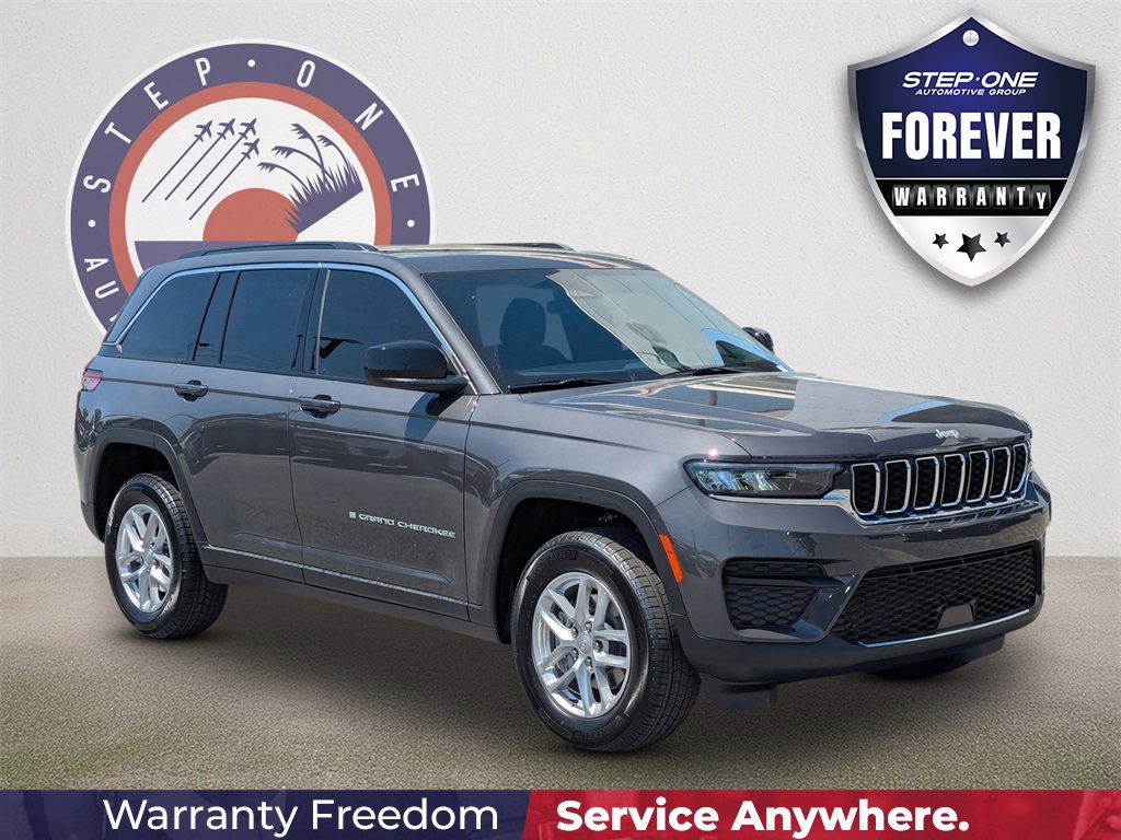 New 2025 Jeep Grand Cherokee Laredo