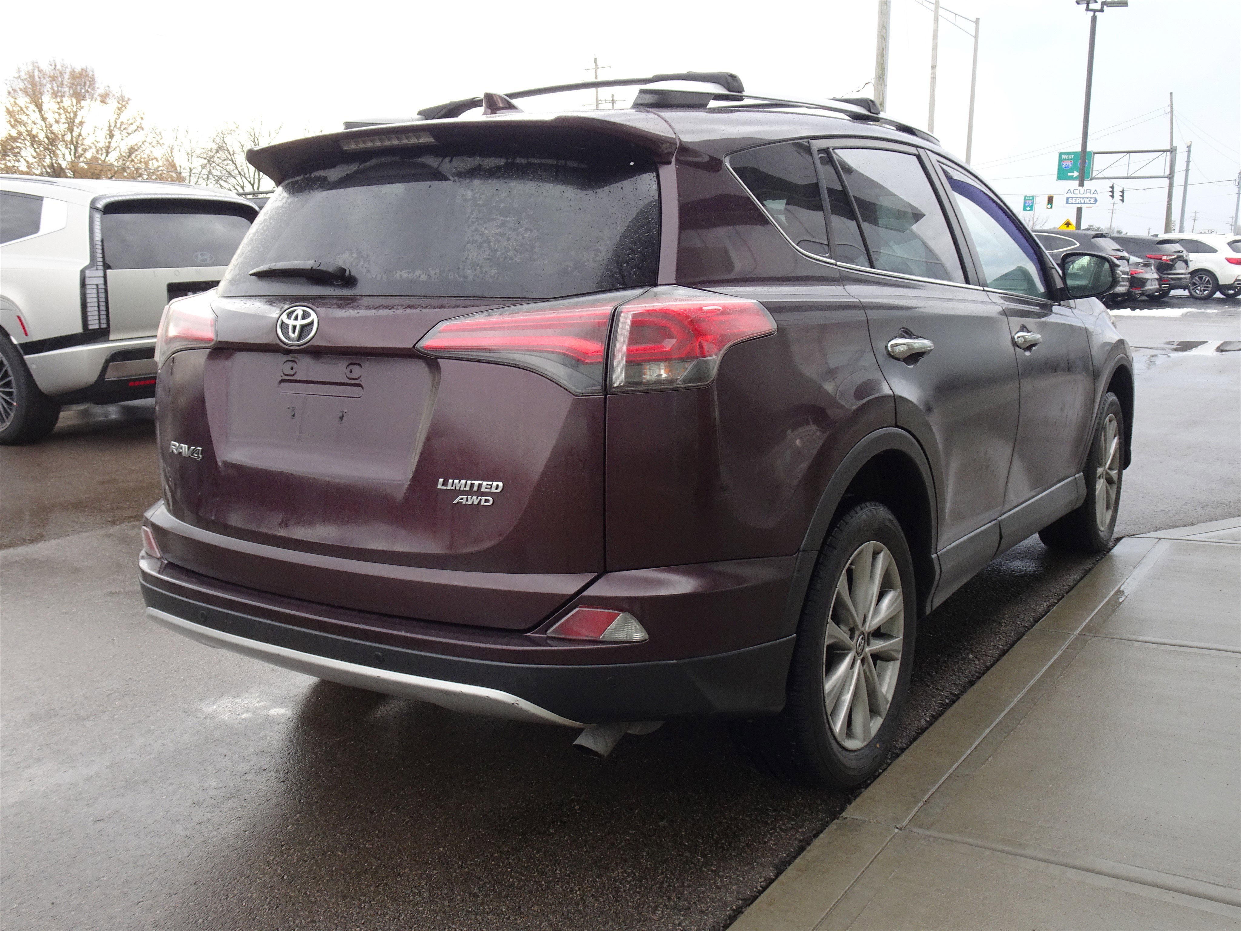 Used 2016 Toyota RAV4 Limited image 5