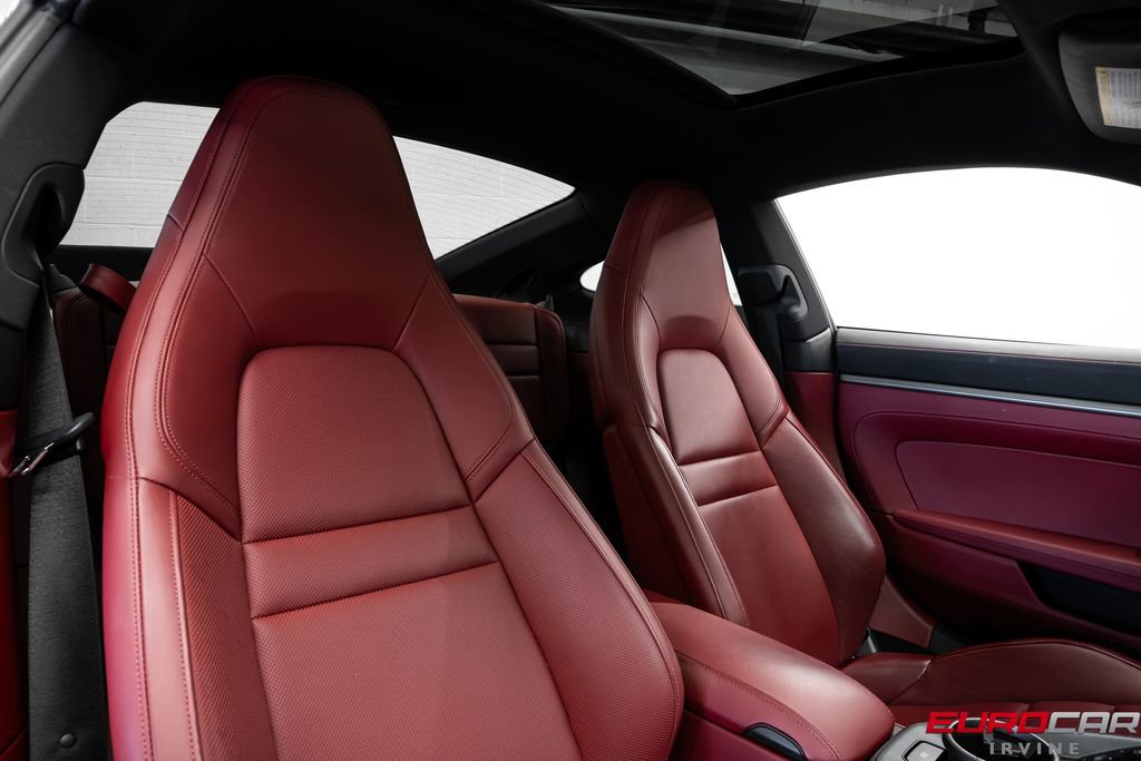 Used 2021 Porsche 911 Carrera S image 32