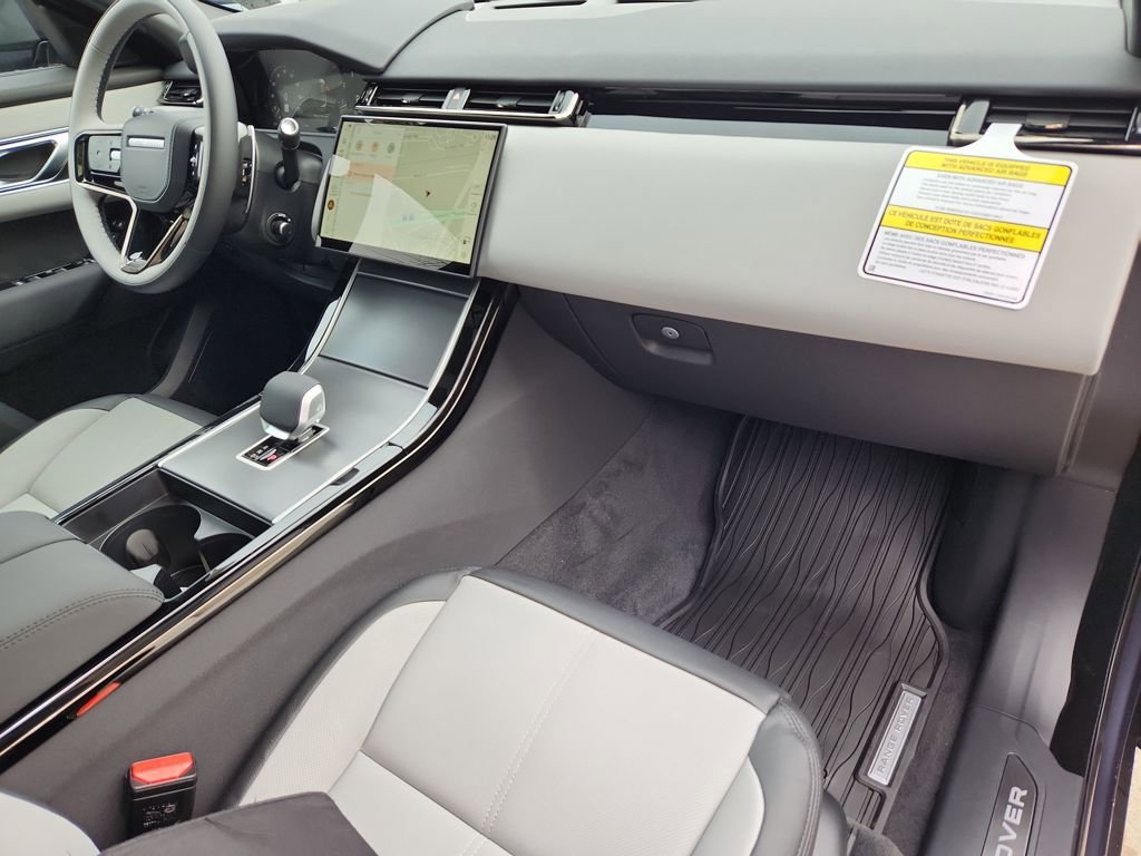 New 2026 Land Rover Range Rover Velar S AWD/4WD image 28