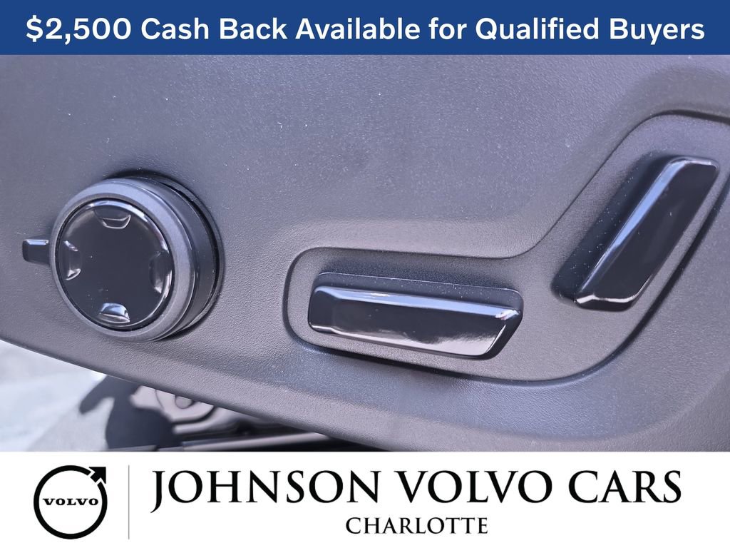 New 2026 Volvo XC90 B6 Ultra w/ Protection Package image 33