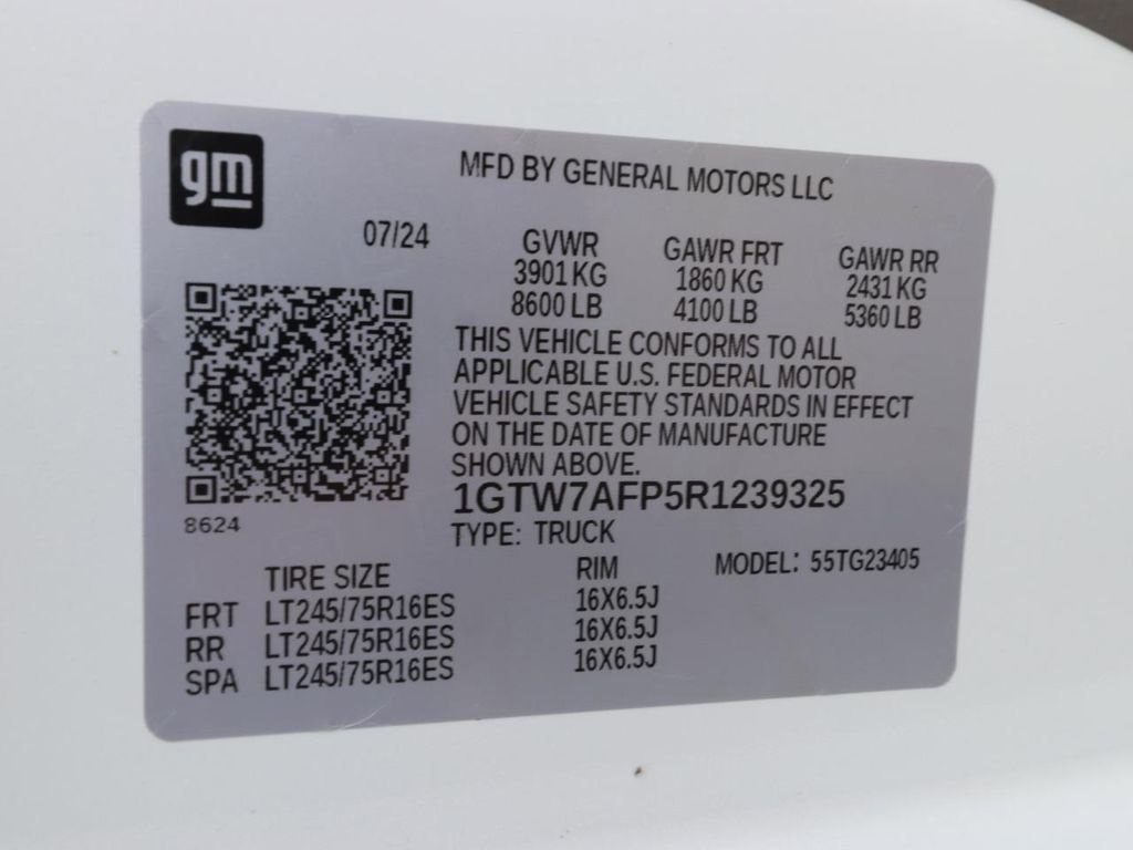 Used 2024 GMC Savana 2500 w/ Driver Convenience Package image 23