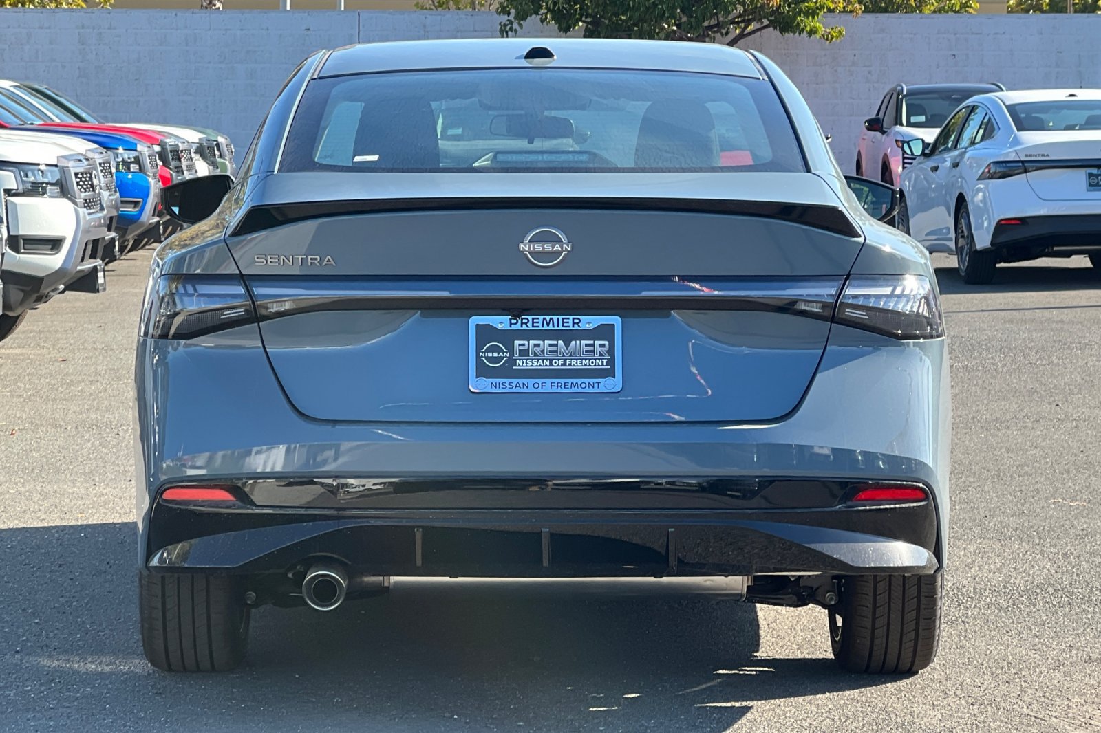 New 2027 Nissan Sentra SR w/ Floor Mat Package FWD image 5