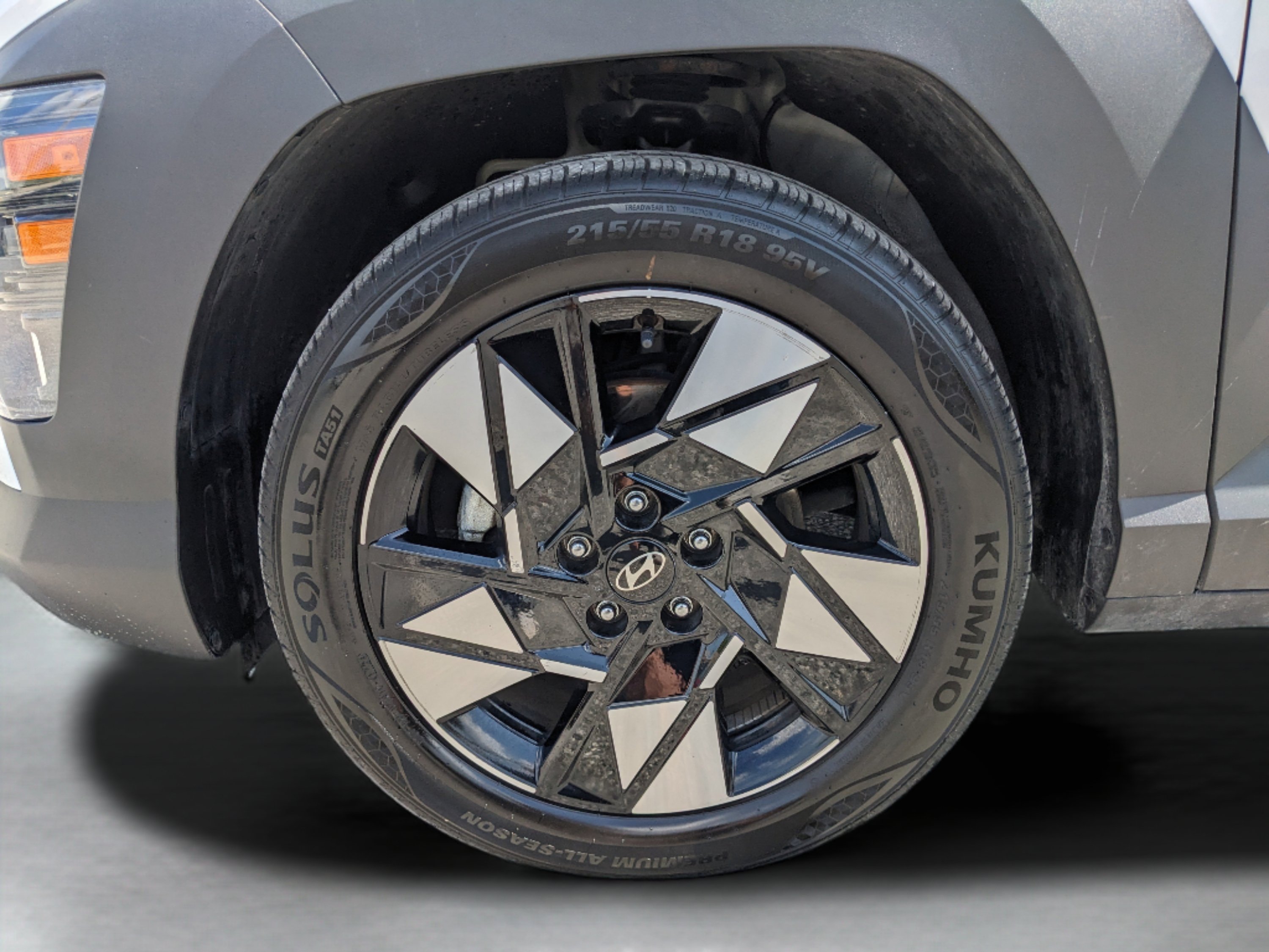 Used 2025 Hyundai Kona SEL FWD image 37