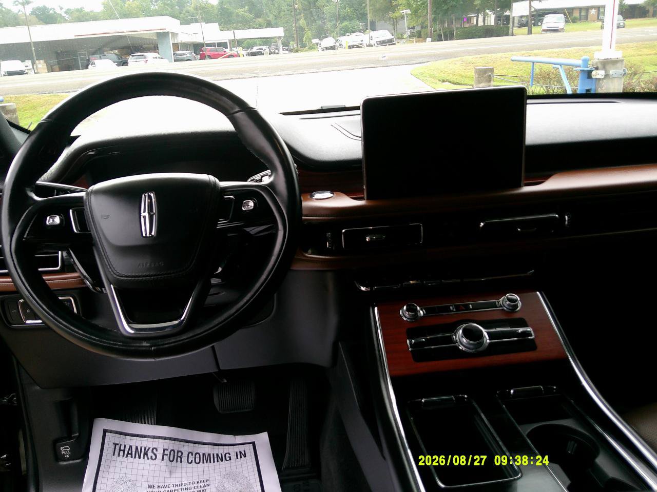 Used 2023 Lincoln Aviator Reserve w/ Equipment Group 201A RWD image 19