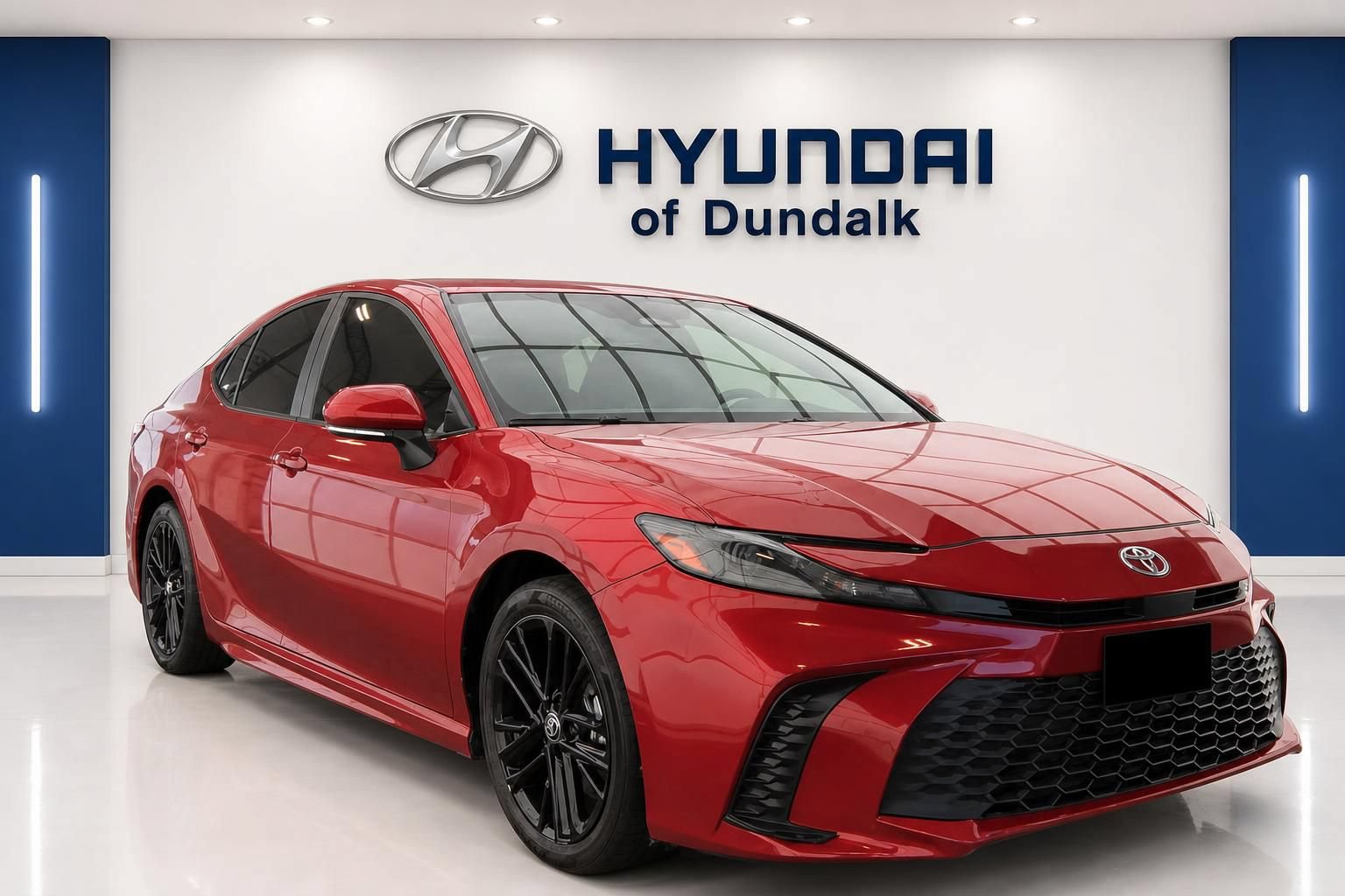 Used 2025 Toyota Camry SE w/ Multimedia Upgrade Package