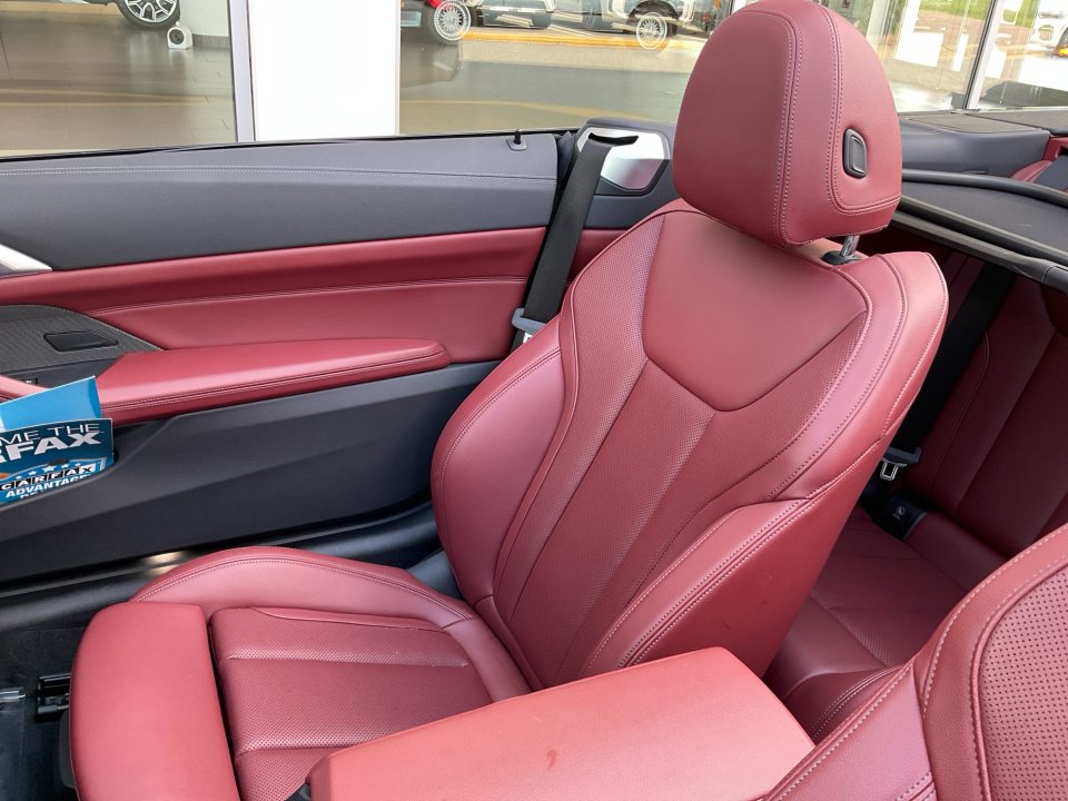 Used 2022 BMW M440i Convertible w/ Premium Package RWD image 28