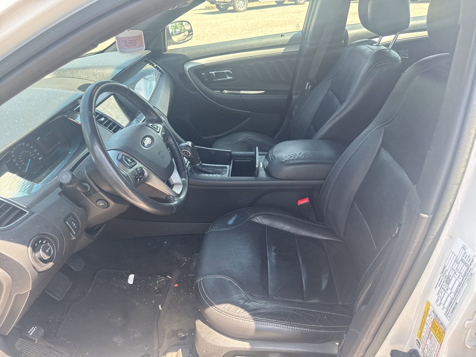 Used 2015 Ford Taurus SEL w/ Equipment Group 201A AWD/4WD image 11