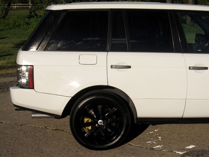 Used 2011 Land Rover Range Rover Supercharged AWD/4WD image 11