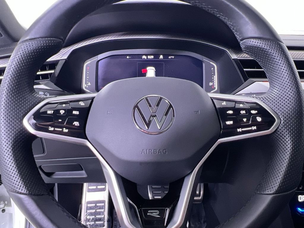 Used 2023 Volkswagen Arteon SEL w/ Arteon MDO Package image 16