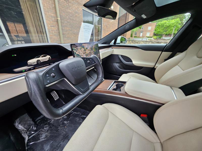 Used 2023 Tesla Model S AWD/4WD image 36