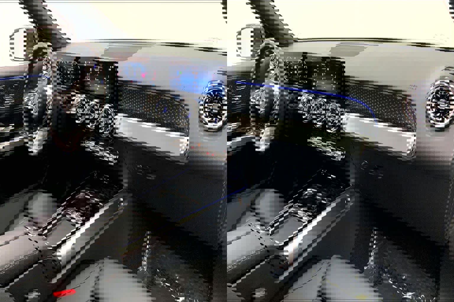 Used 2025 Mercedes-Benz GLB 250 image 10