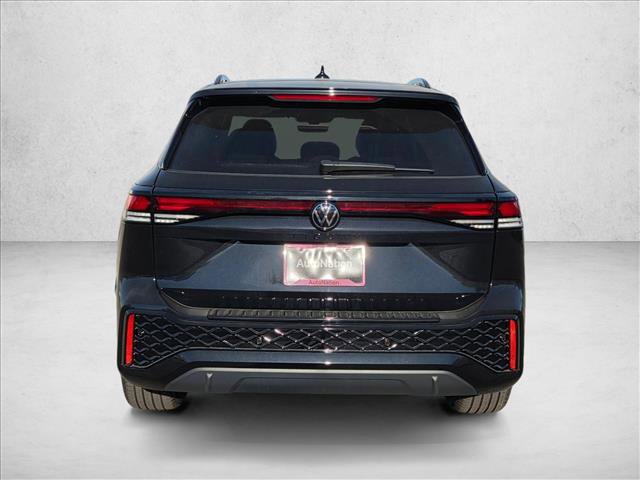 New 2026 Volkswagen Tiguan SE R-Line image 8