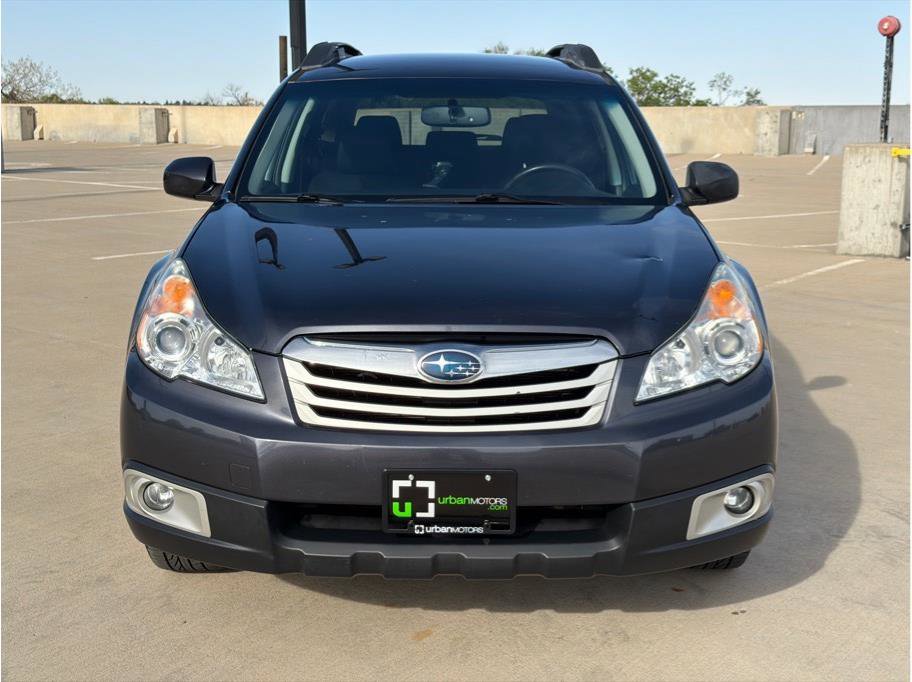 Used 2012 Subaru Outback 2.5i Premium image 2