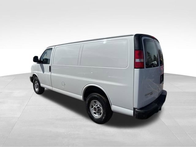 Used 2016 GMC Savana 3500 image 7