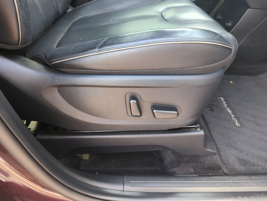 Used 2021 Hyundai Palisade Limited FWD image 41
