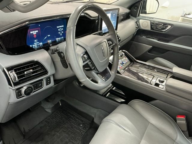 Used 2019 Lincoln Navigator Reserve w/ Cargo Package image 13