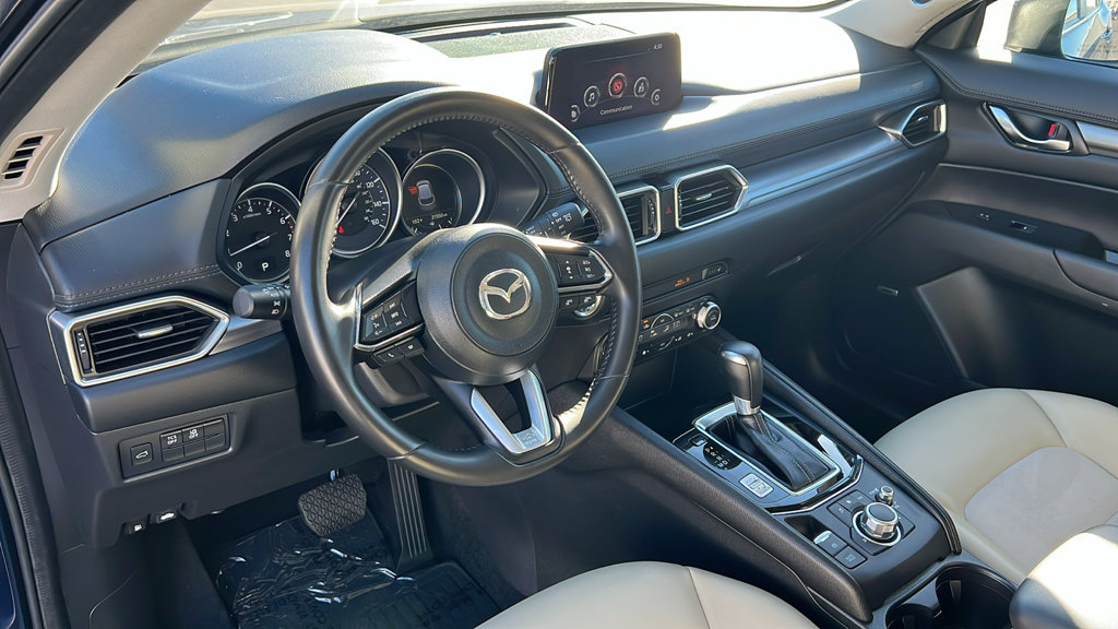 Used 2018 MAZDA CX-5 Touring w/ Preferred Equipment Package FWD image 11