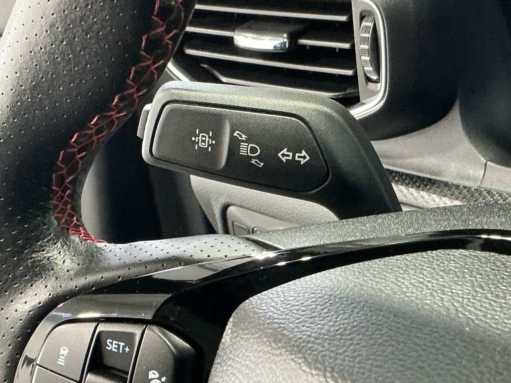 Used 2023 Ford Explorer ST-Line image 24