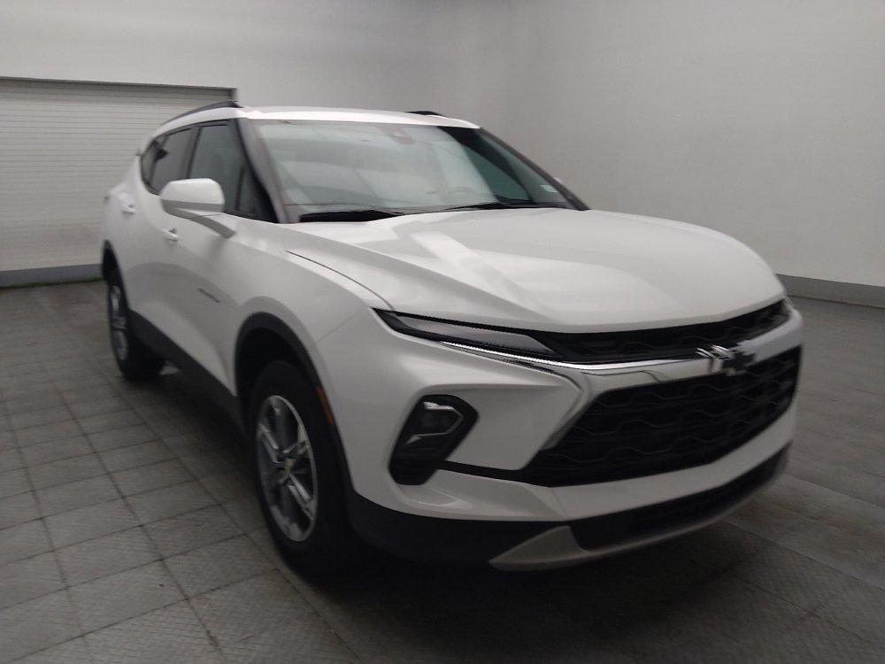 Used 2024 Chevrolet Blazer LT w/ Convenience Package FWD image 13