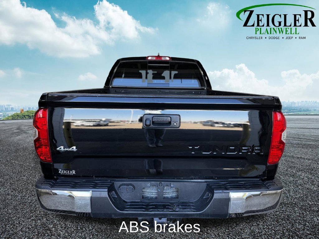 Used 2021 Toyota Tundra SR5 AWD/4WD image 4