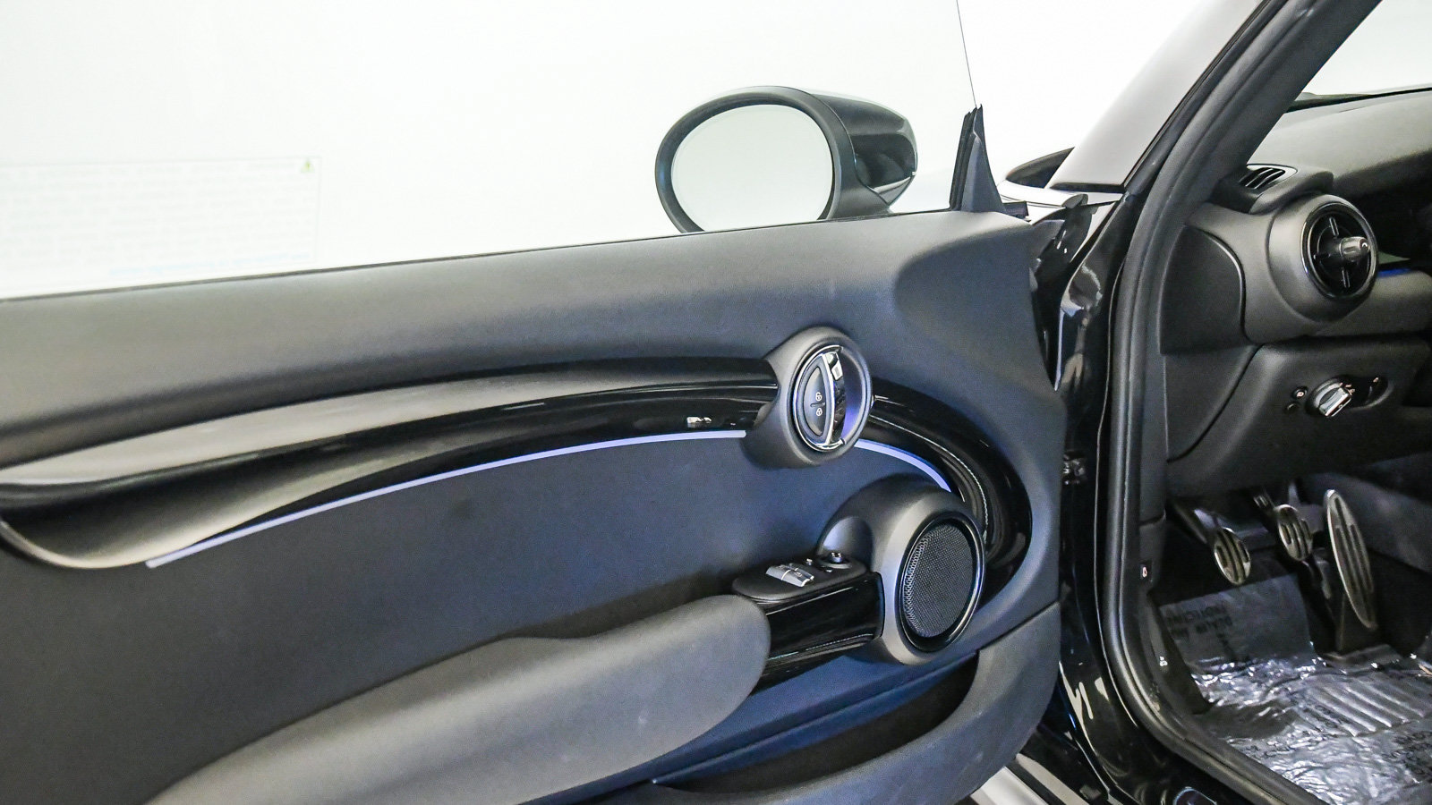 Certified 2024 MINI Cooper John Cooper Works FWD image 32