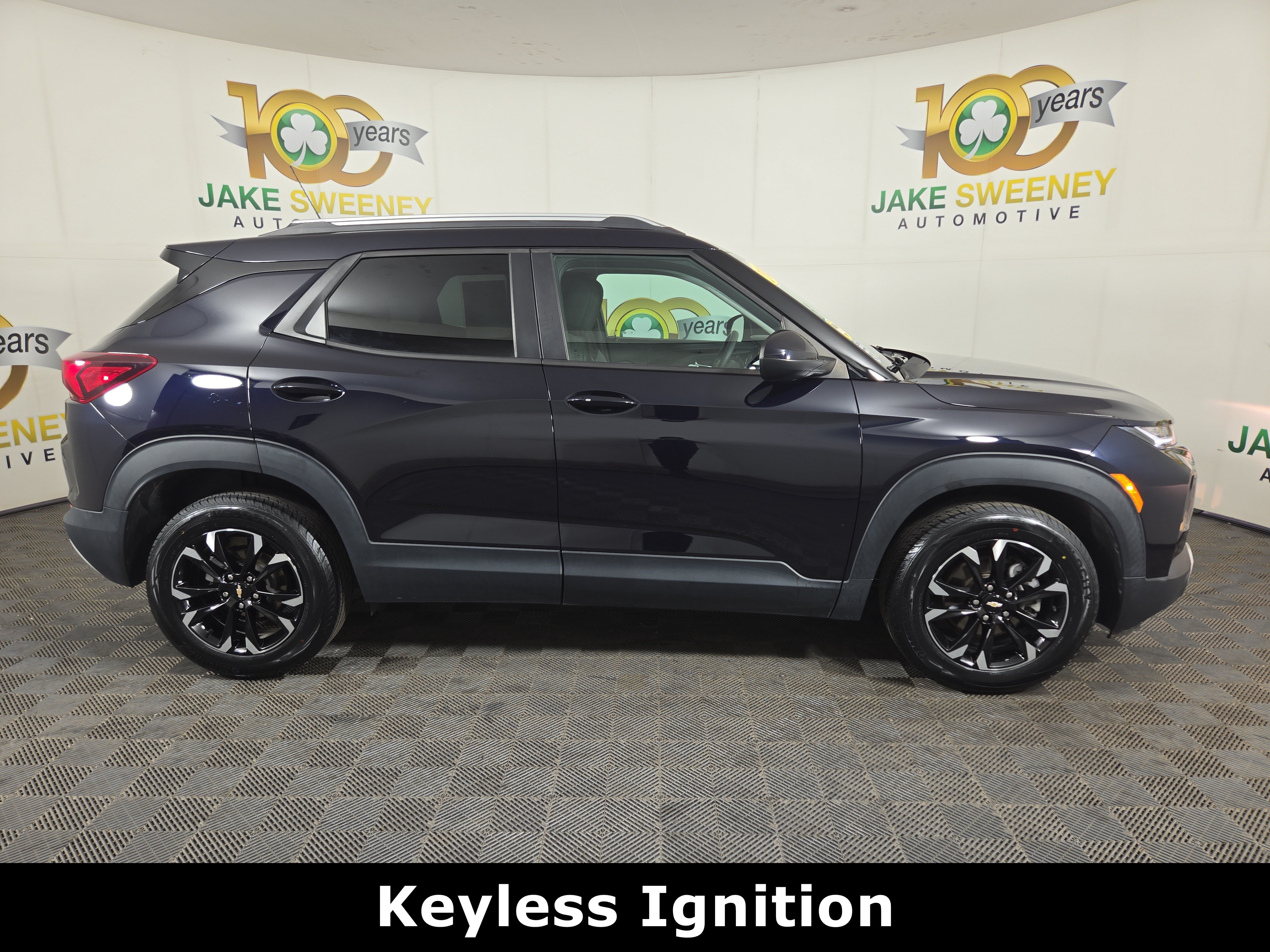 Used 2021 Chevrolet TrailBlazer LT w/ Convenience Package FWD image 9