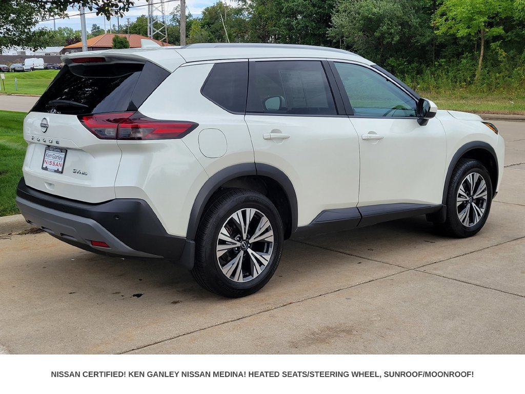 Certified 2023 Nissan Rogue SV w/ SV Premium B Package AWD/4WD image 3