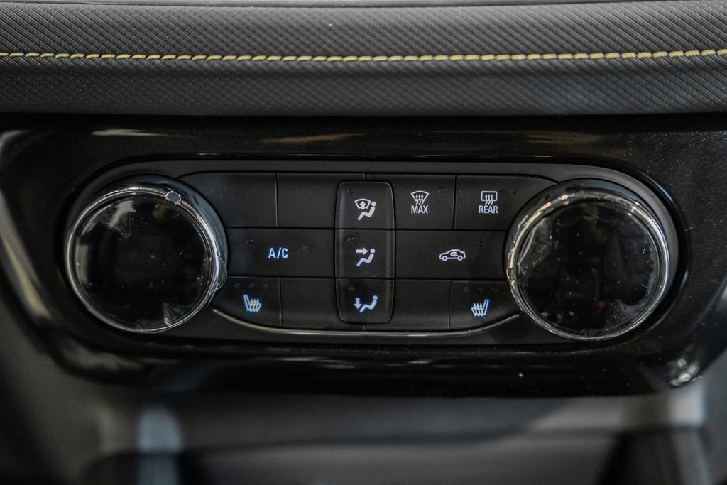 Used 2025 Chevrolet TrailBlazer ACTIV FWD image 26