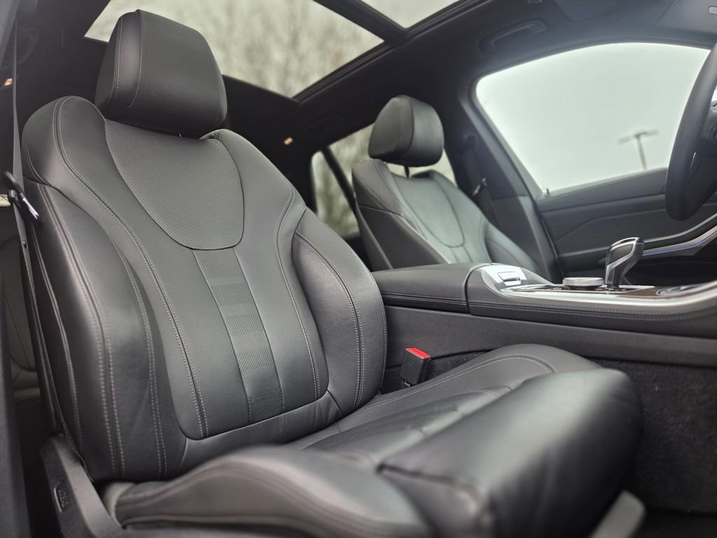 Used 2020 BMW X5 xDrive40i w/ Premium Package image 25