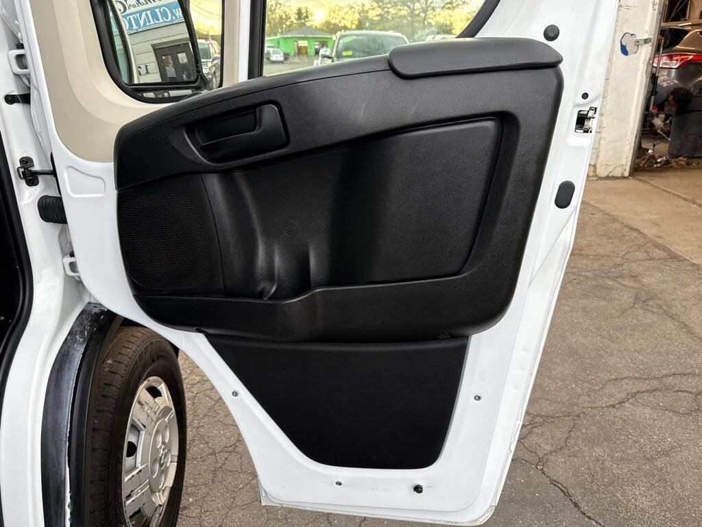 Used 2021 RAM ProMaster 3500 w/ Convenience Group image 18