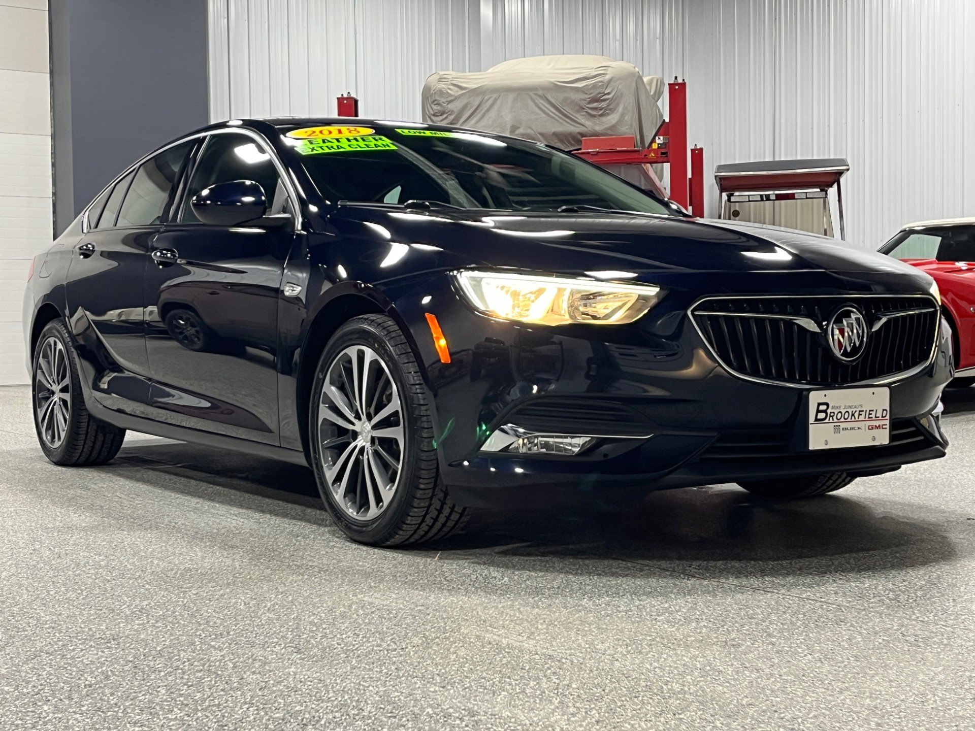 Used 2018 Buick Regal Essence image 5