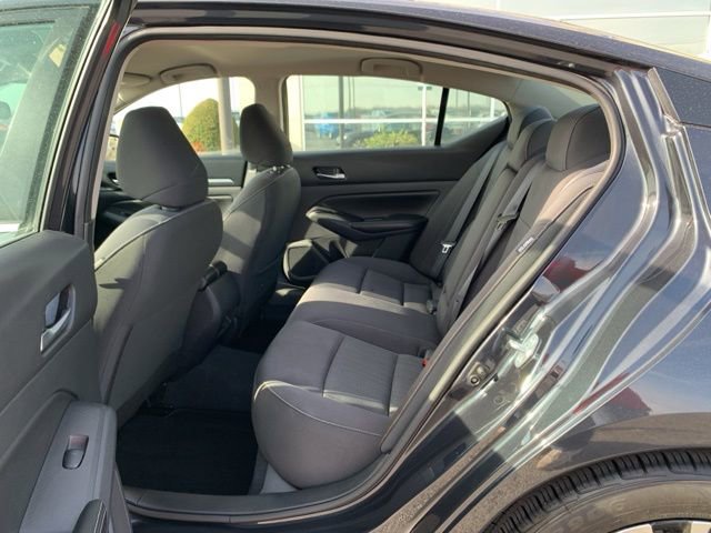 Used 2022 Nissan Altima 2.5 SV image 12