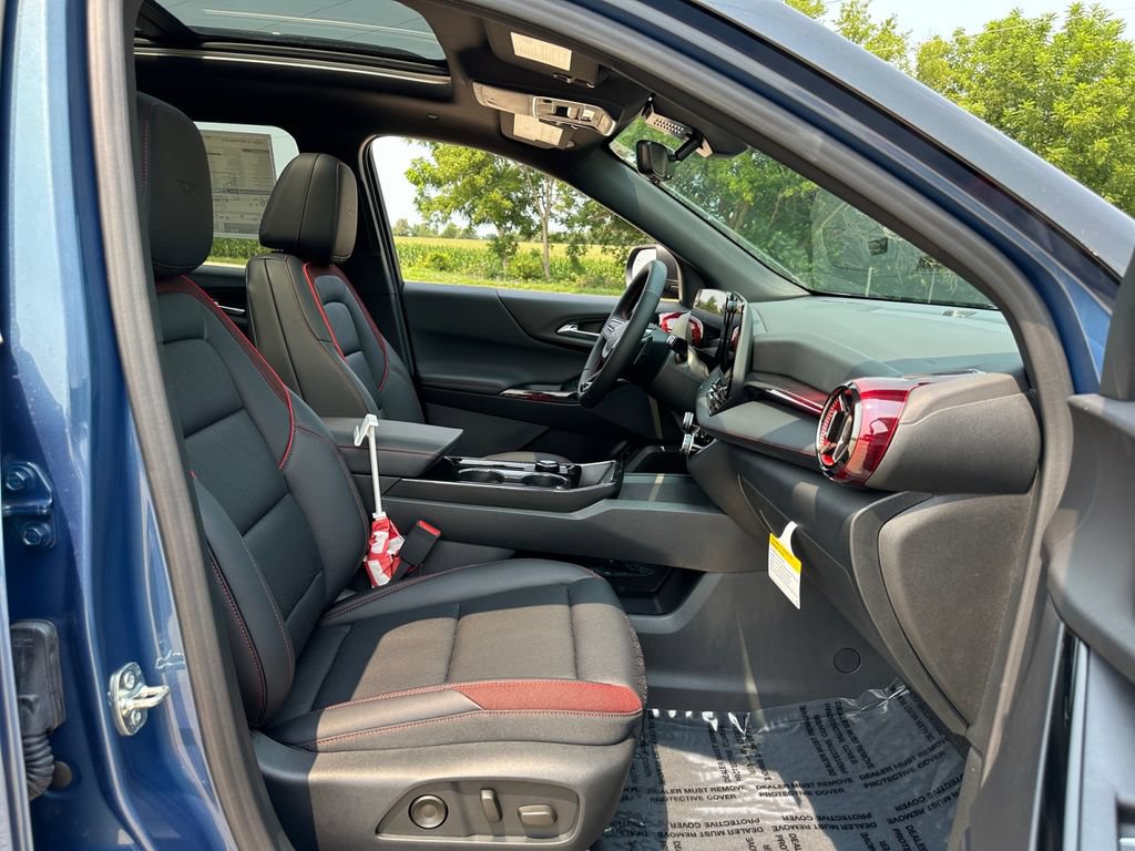 New 2027 Chevrolet Equinox RS w/ Safety and Technology Package AWD/4WD image 41