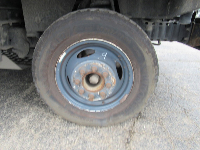 Used 2019 Ford E-450 and Econoline 450 Super Duty RWD image 11