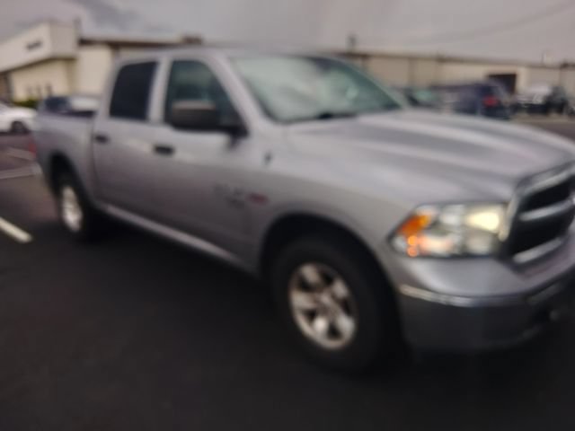 Used 2023 RAM 1500 Classic SLT w/ Protection Group AWD/4WD image 4