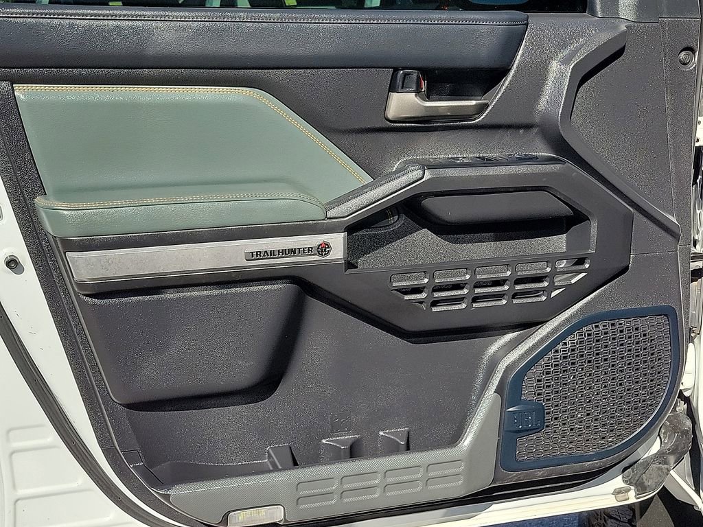Used 2024 Toyota Tacoma Trailhunter image 18