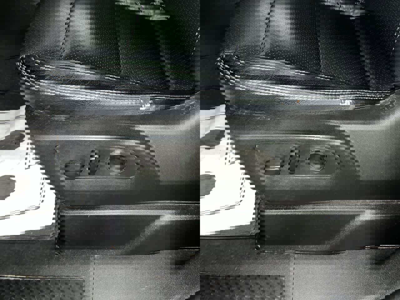 Used 2023 Chevrolet Suburban LS image 6