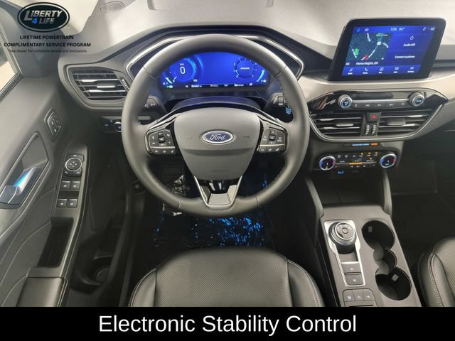 Certified 2022 Ford Escape Titanium w/ Class II Trailer Tow Package AWD/4WD image 28