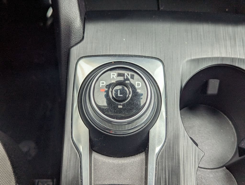 Used 2022 Ford Escape SE w/ Convenience Package FWD image 19
